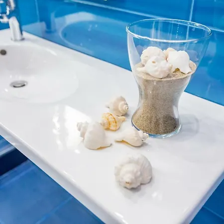 Charme E Chic Чефалу