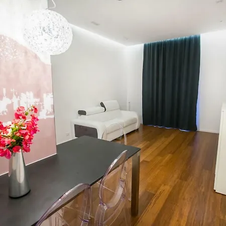 Charme E Chic Apartamento *