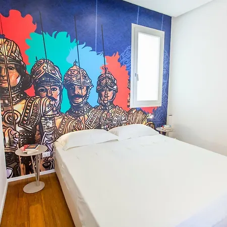 Charme E Chic Apartamento *