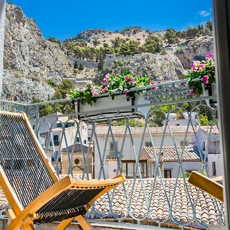 Charme E Chic 아파트 *