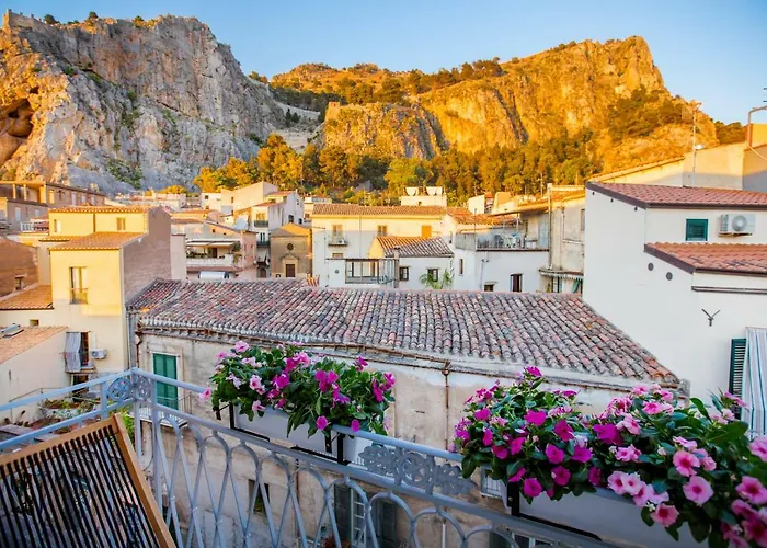 Charme E Chic Apartment *