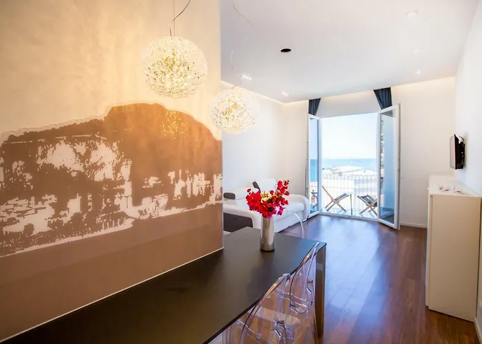 Charme E Chic Apartment *